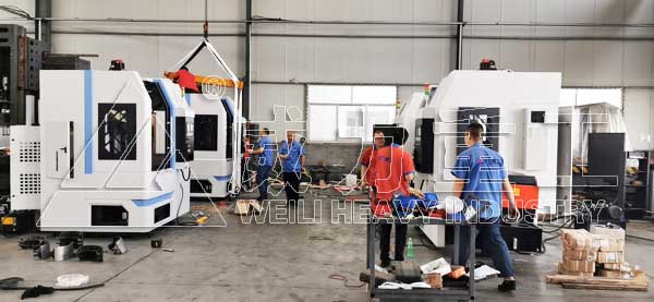 汽車制動蹄鐵蹄片專用數(shù)控立車車間試機中